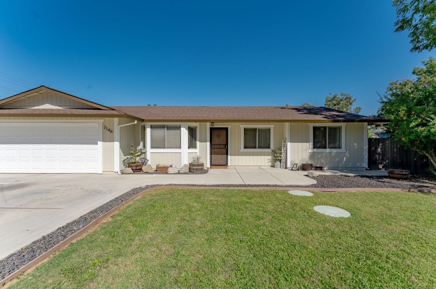 7146 Q St, Rio Linda, CA 95673