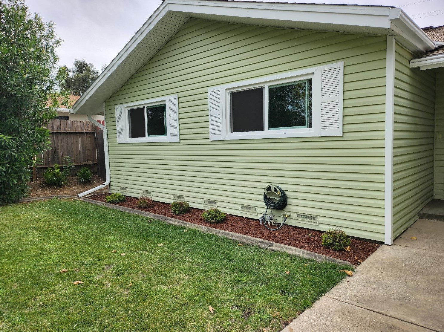 6612 Templeton Dr, Carmichael, CA 95608