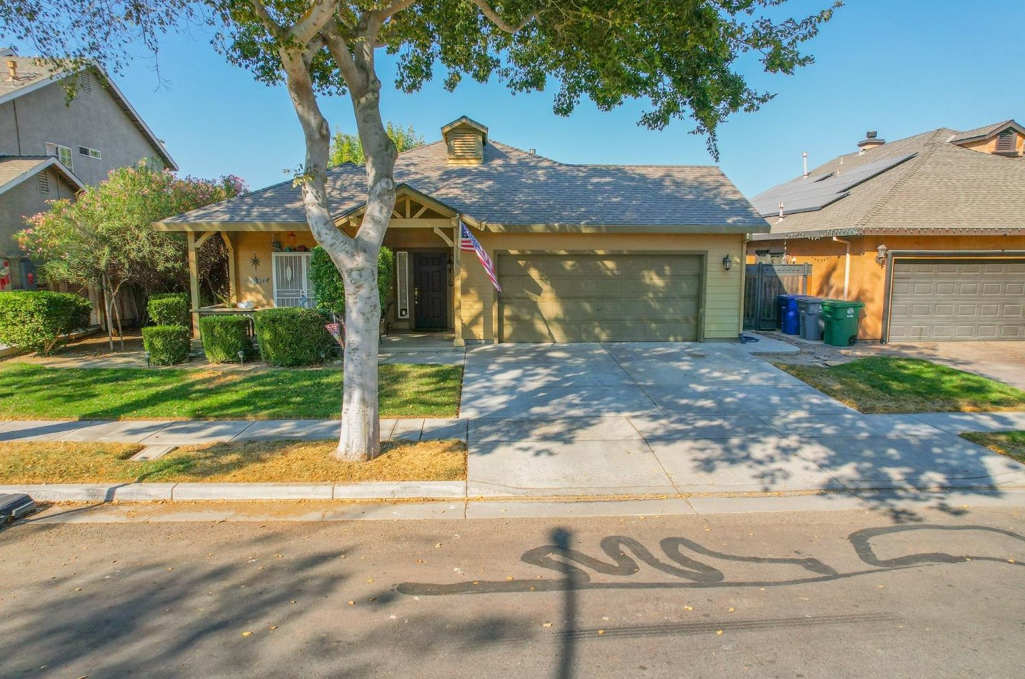 1862 Pitzer Way, Los Banos, CA 93635