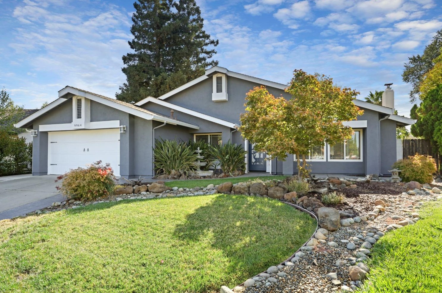 9964 Stone Oak Way, Elk Grove, CA 95624