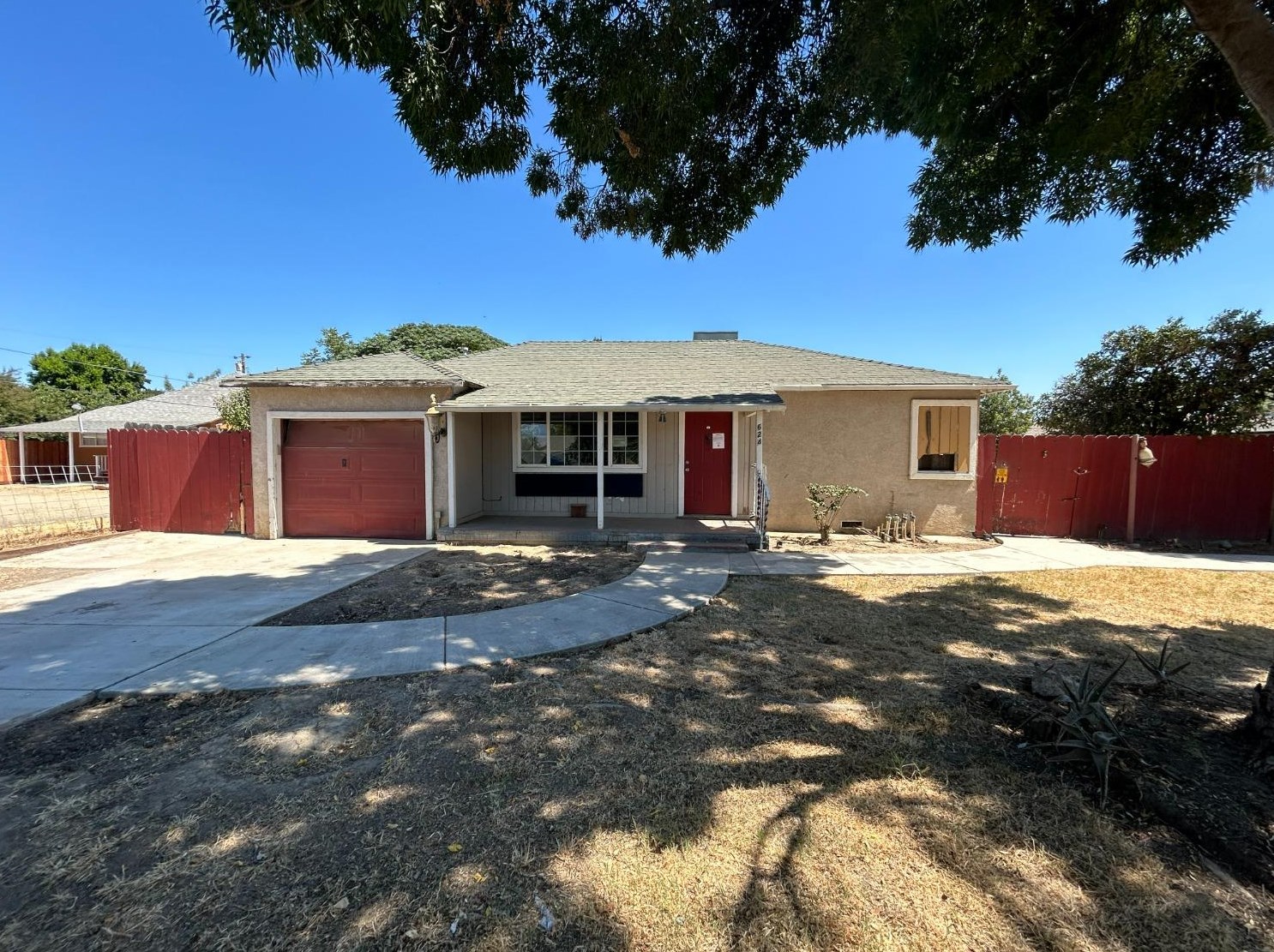624 Fig Ln, Newman, CA 95360