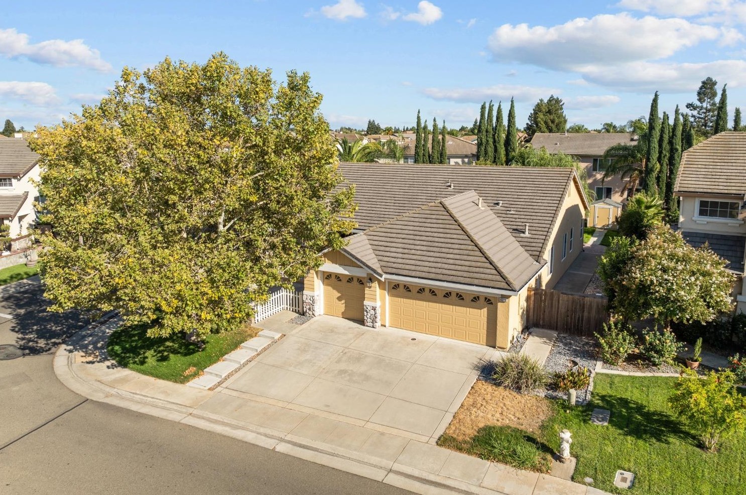 6216 Ravenna Way, Elk Grove, CA 95757