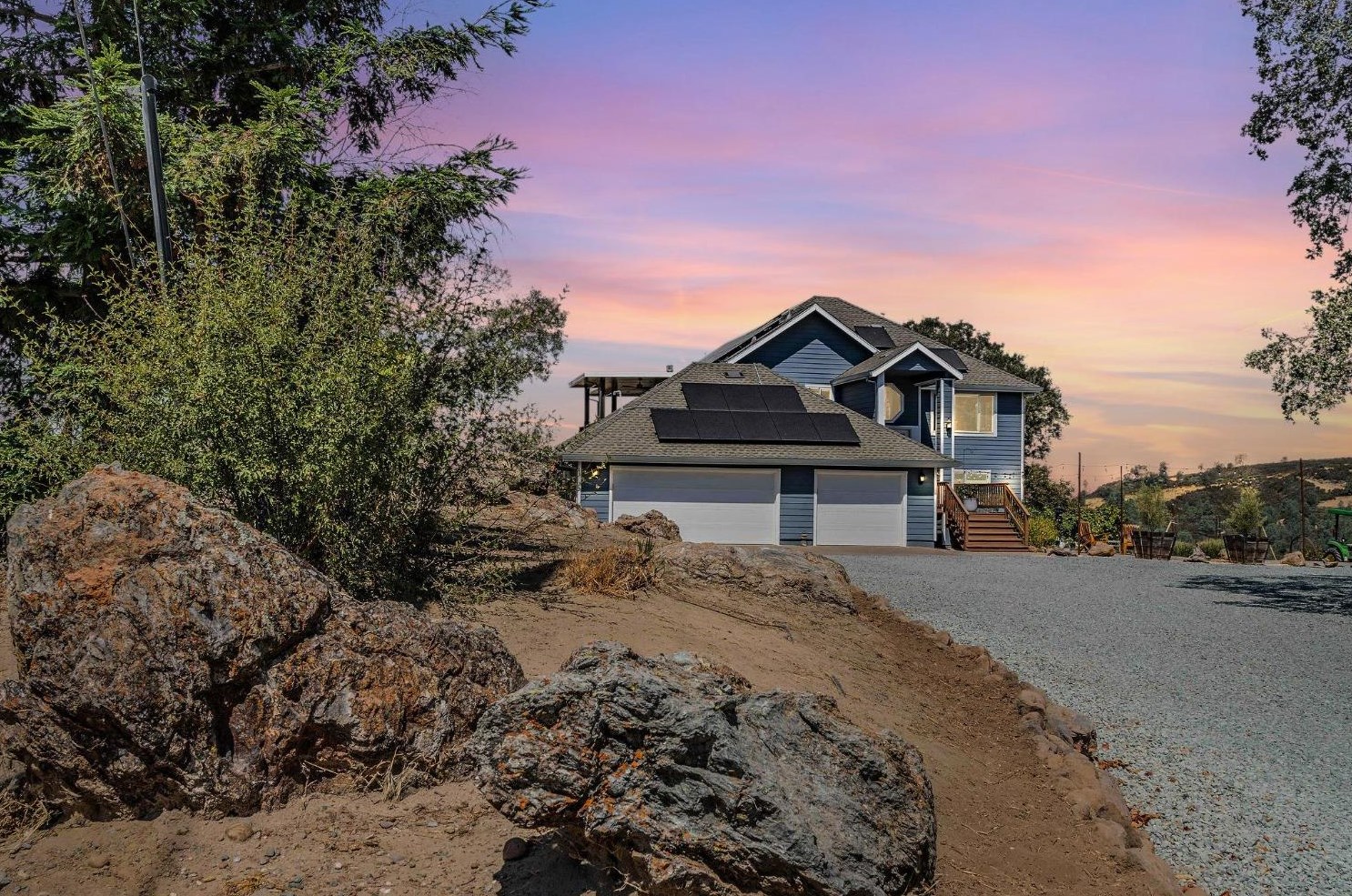 3920 Cosgrove Creek Rd, Valley Springs, CA 95252