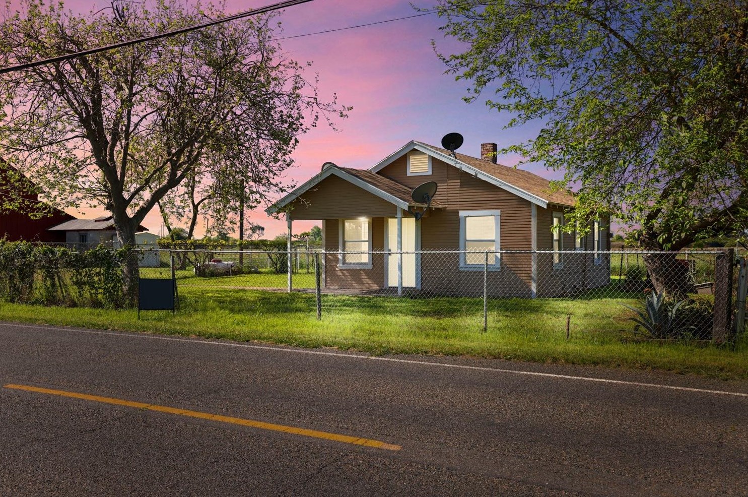 11891 Valley Home Rd, Valley Home, CA 95361