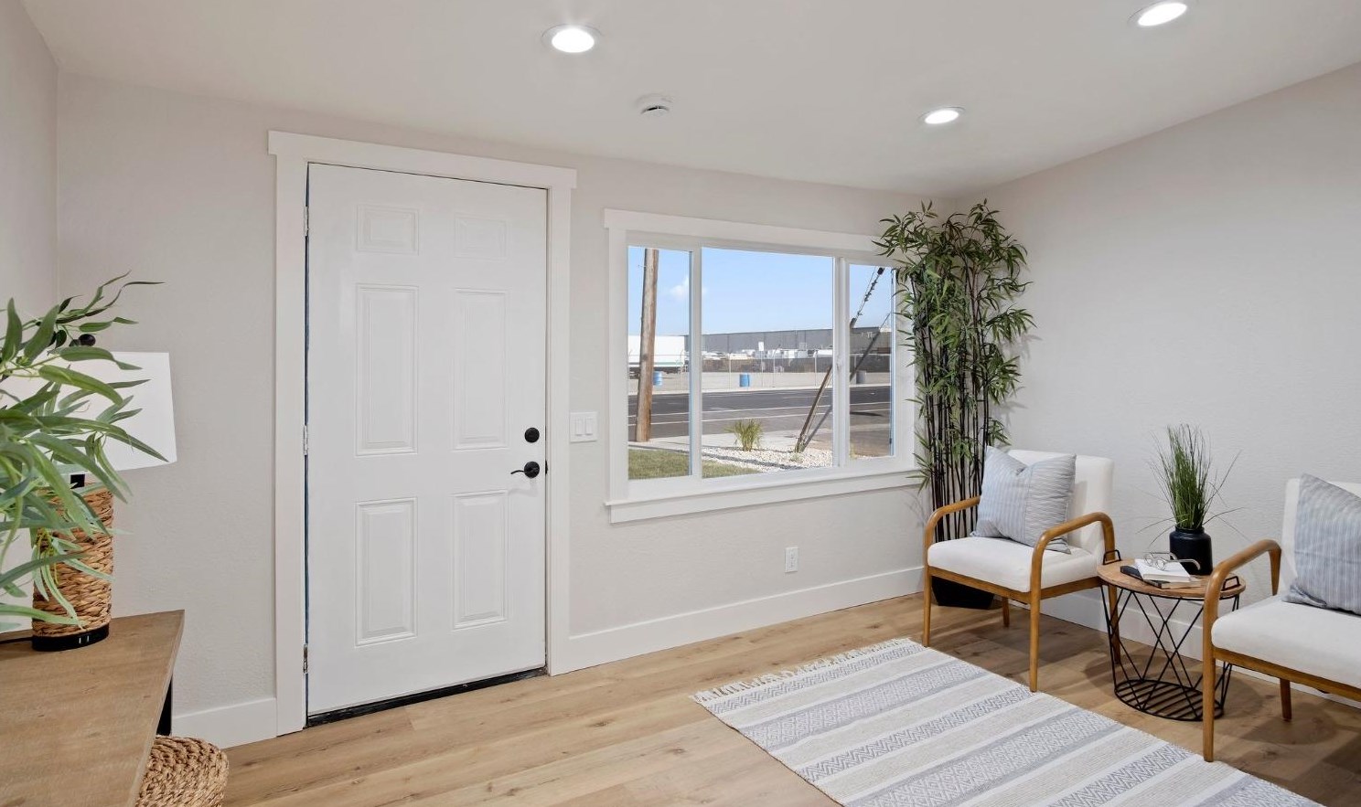 6249 Roselle Ave, Riverbank, CA 95367