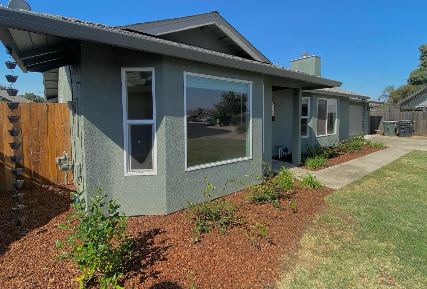 2113 Rosalie Ct, Hughson, CA 95326