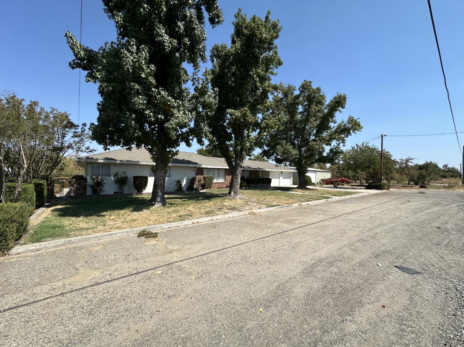 5737 E Keyes Rd, Turlock, CA 95382