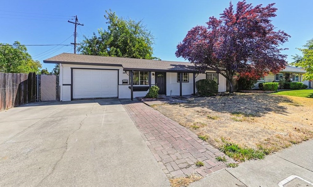8044 Lichen Dr, Citrus Heights, CA 95621-1119