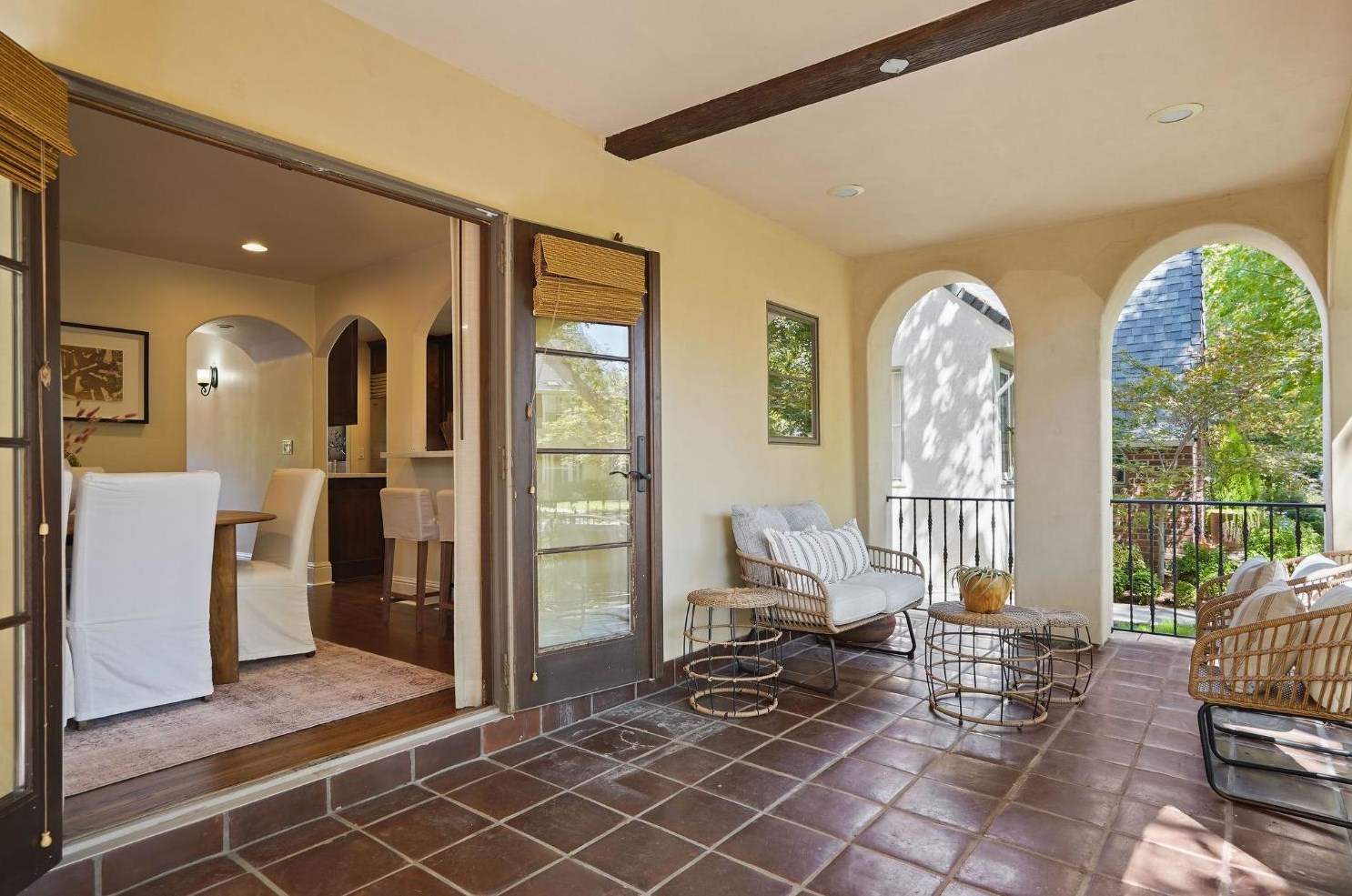 700 34th St, Sacramento CA  95816-3822 exterior