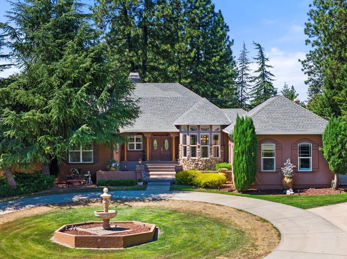 16354 Alexandra Way, Grass Valley, CA 95949-7346