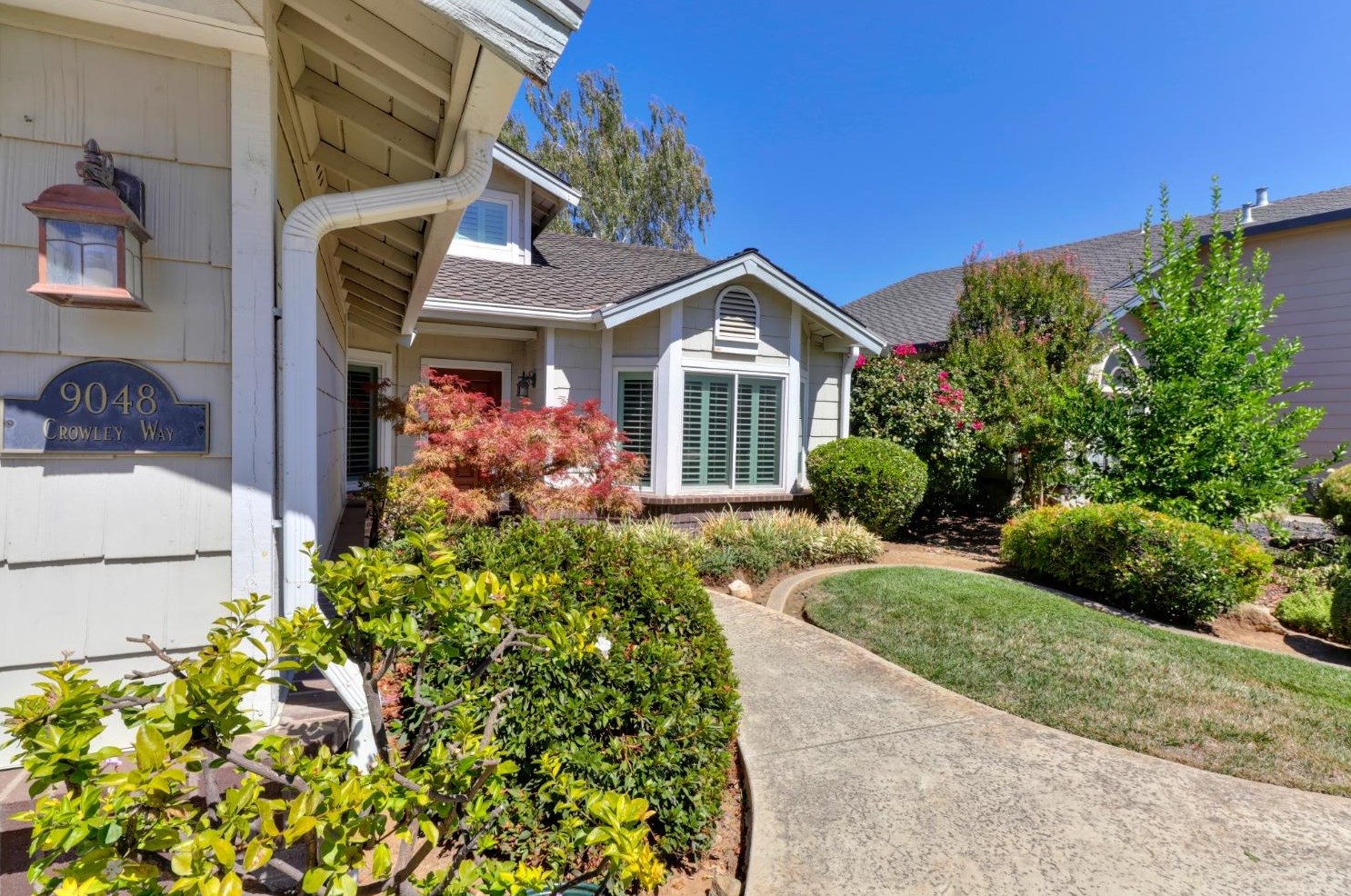 9048 Crowley Way, Elk Grove, CA 95624