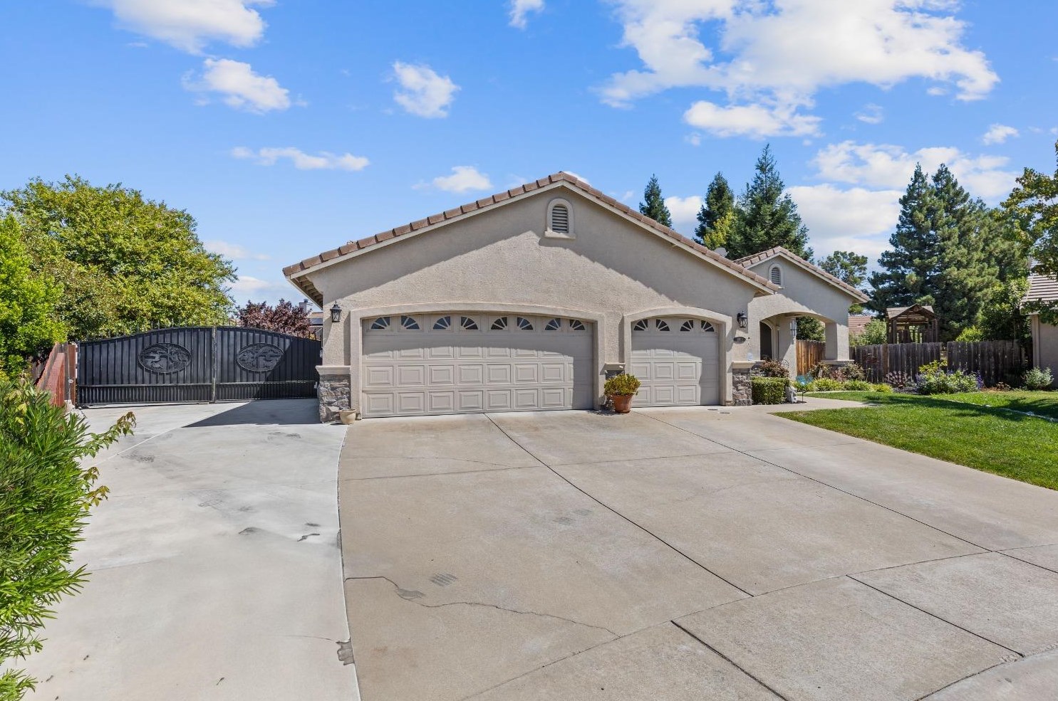 1809 Rolling Rock Ct, Yuba City, CA 95993