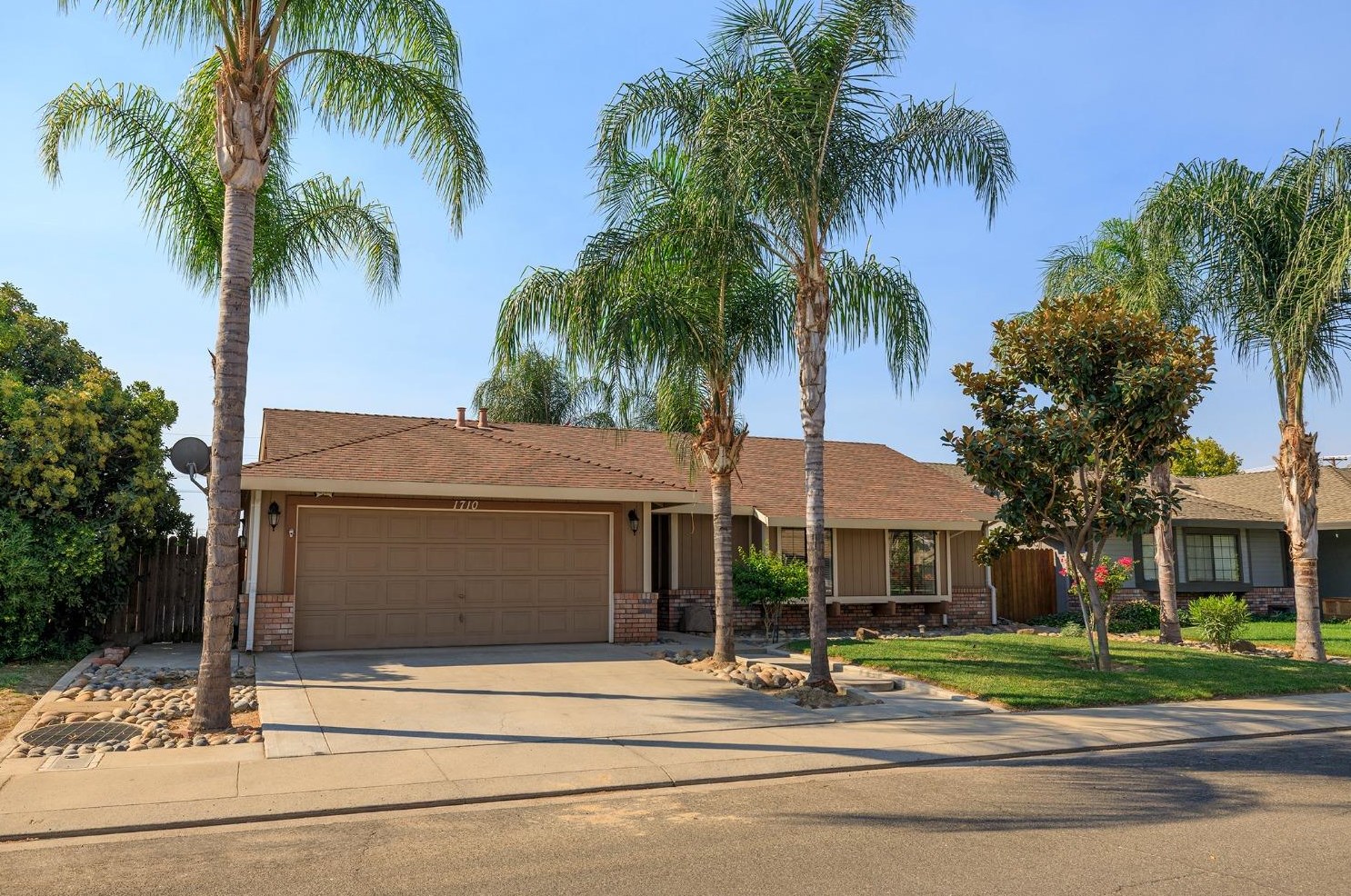 1710 Ocean Way, Modesto, CA 95351