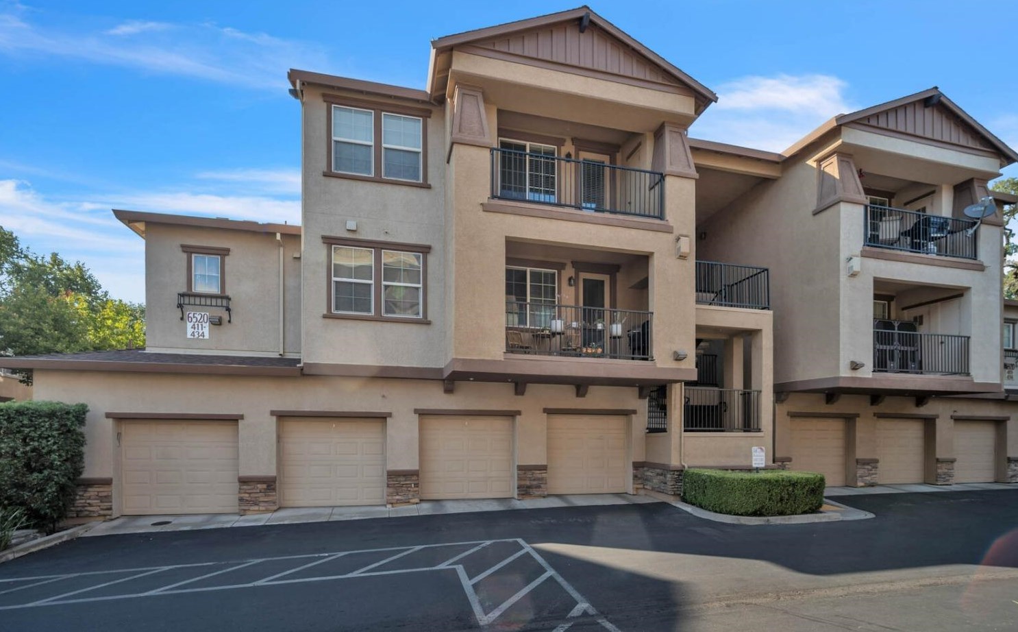 6520 Hearthstone Cir, Rocklin, CA 95677-4619