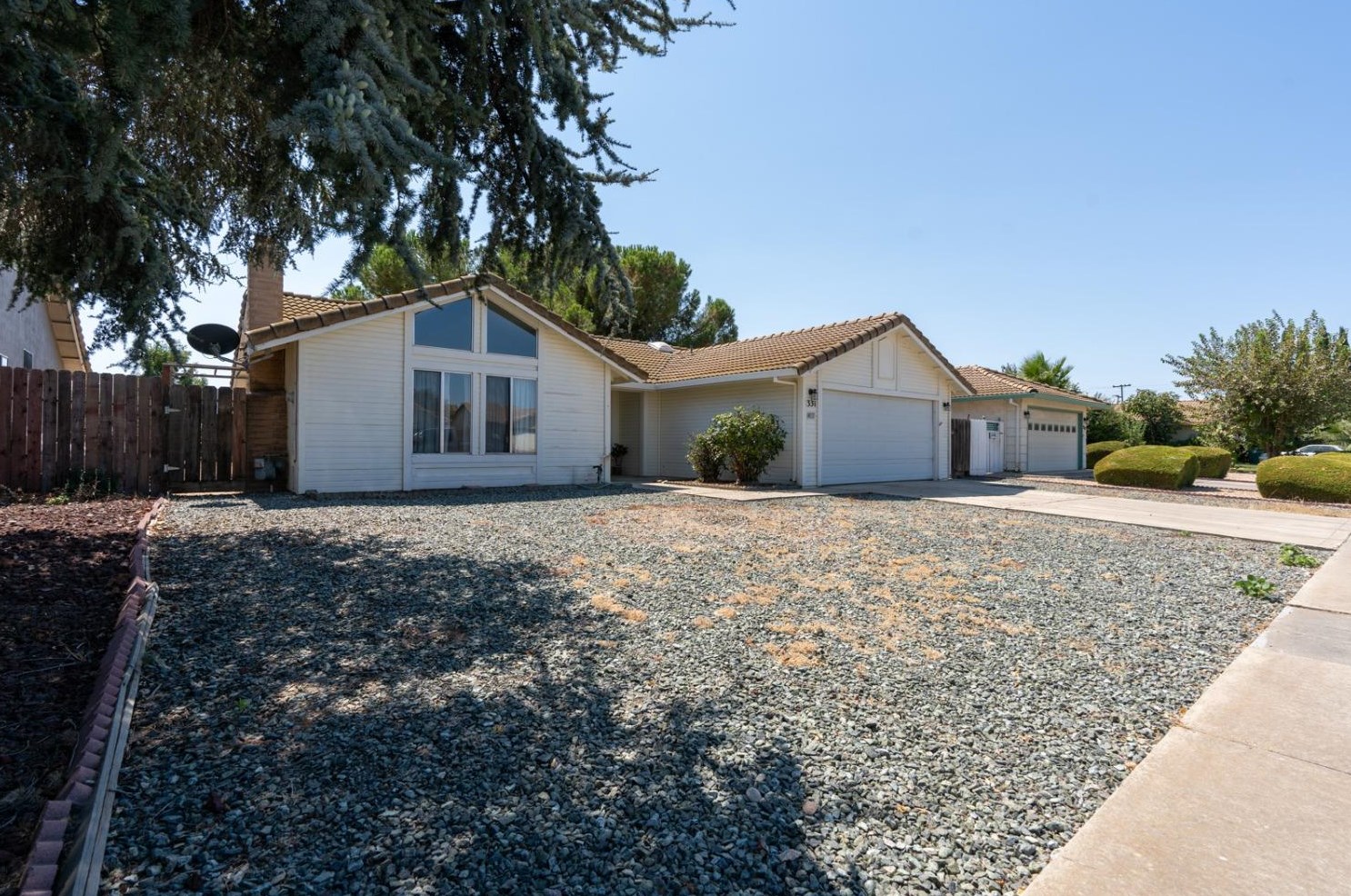 1331 Chukar St, Los Banos, CA 93635