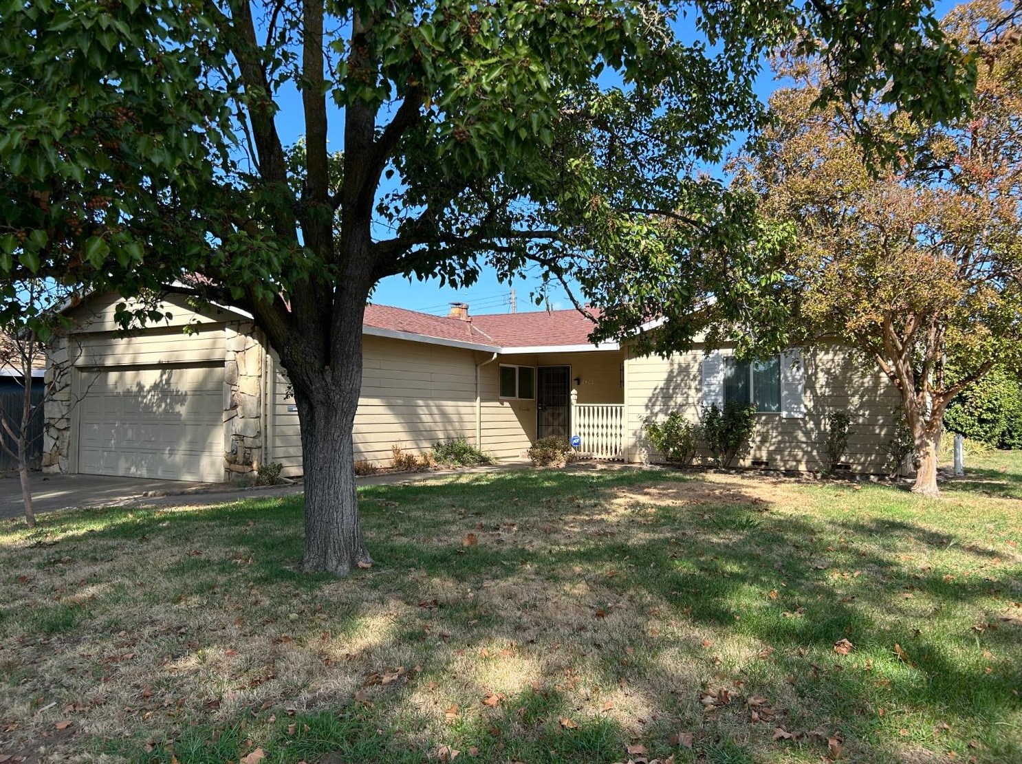 2400 El Lujo Way, Rancho Cordova, CA 95670