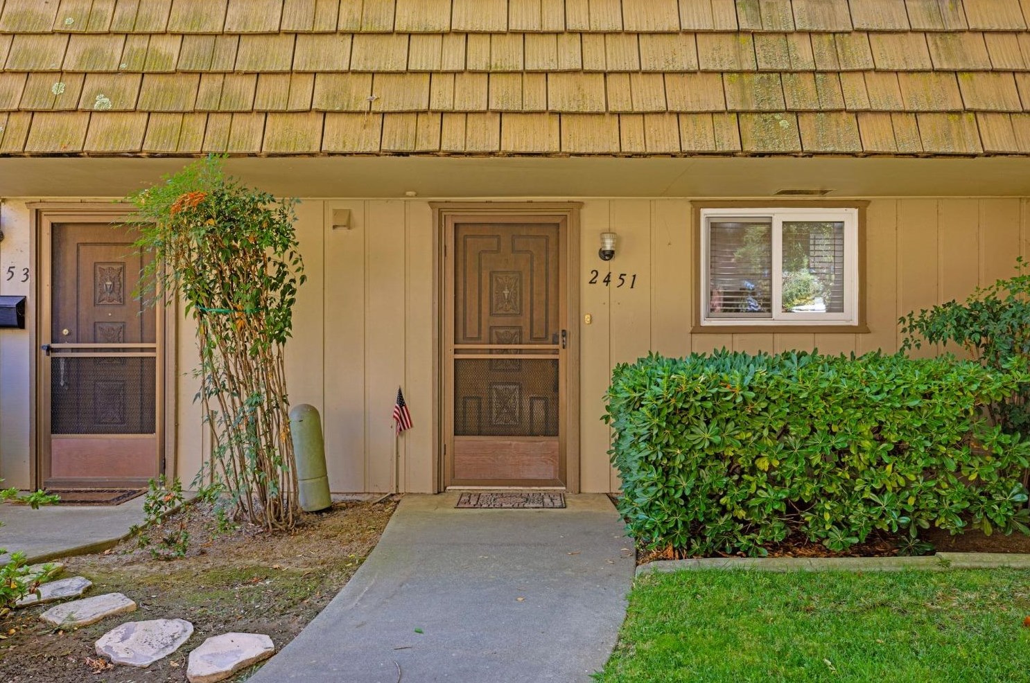 2451 Via Camino Ave, Carmichael, CA 95608