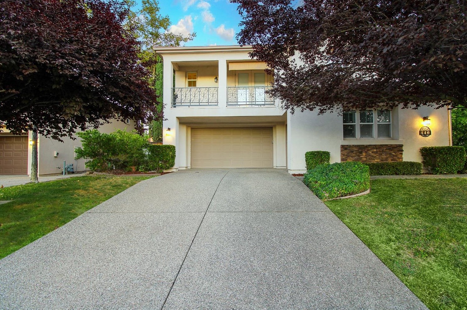 440 Marsh Hawk Dr, Folsom, CA 95630-8586