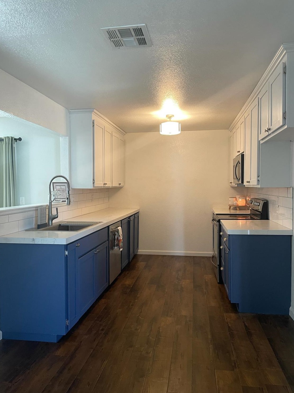 1414 Fourth St, Ripon, CA 95366
