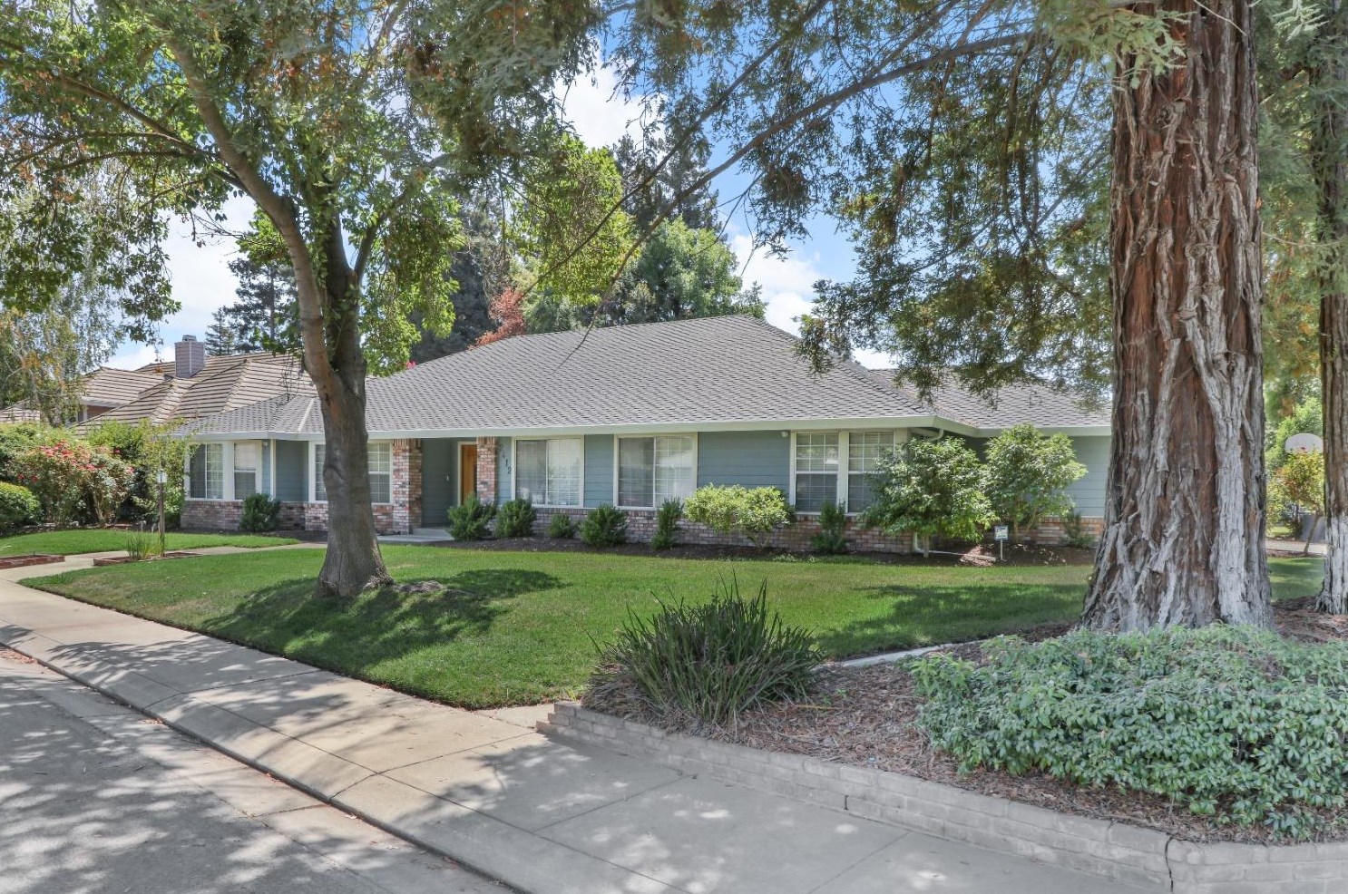 2412 Chianti Cir, Modesto, CA 95356