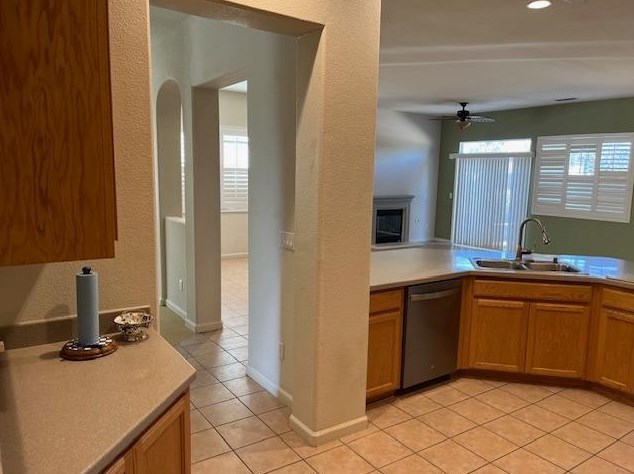 643 Orestimba Peak Dr, Newman CA  95360-9515 exterior