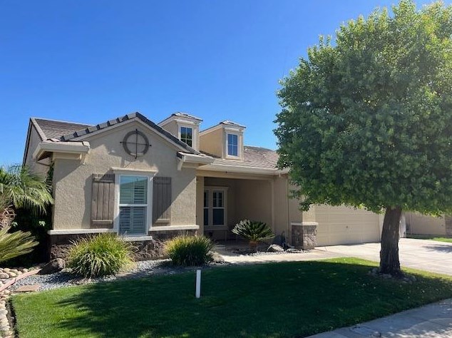 643 Orestimba Peak Dr, Newman, CA 95360-9515