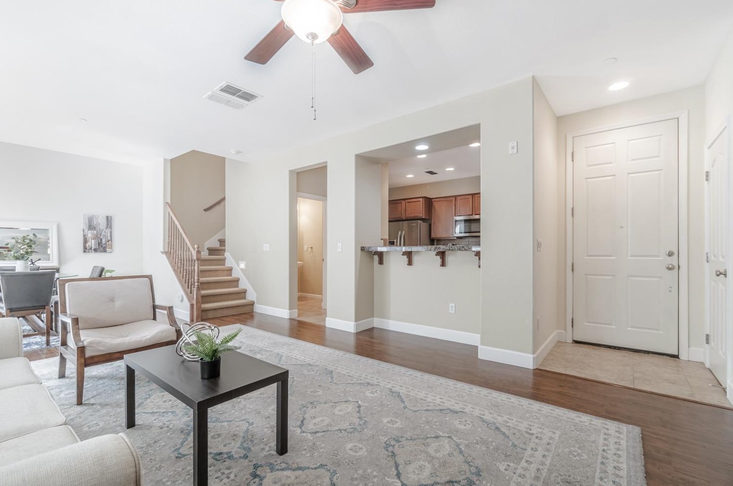 303 Picasso Way, Folsom, CA 95630