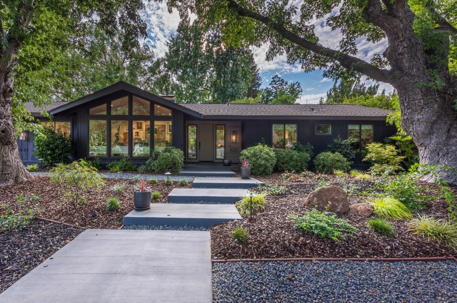 1021 Jacob Ln, Carmichael, CA 95608