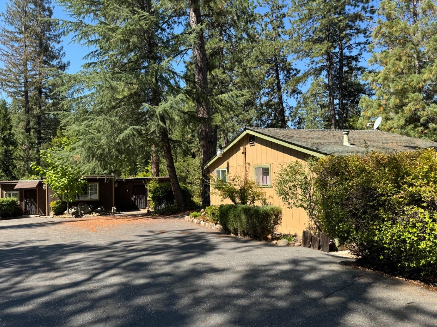 20580 Placer Hills Rd, Cape Horn, CA 95713