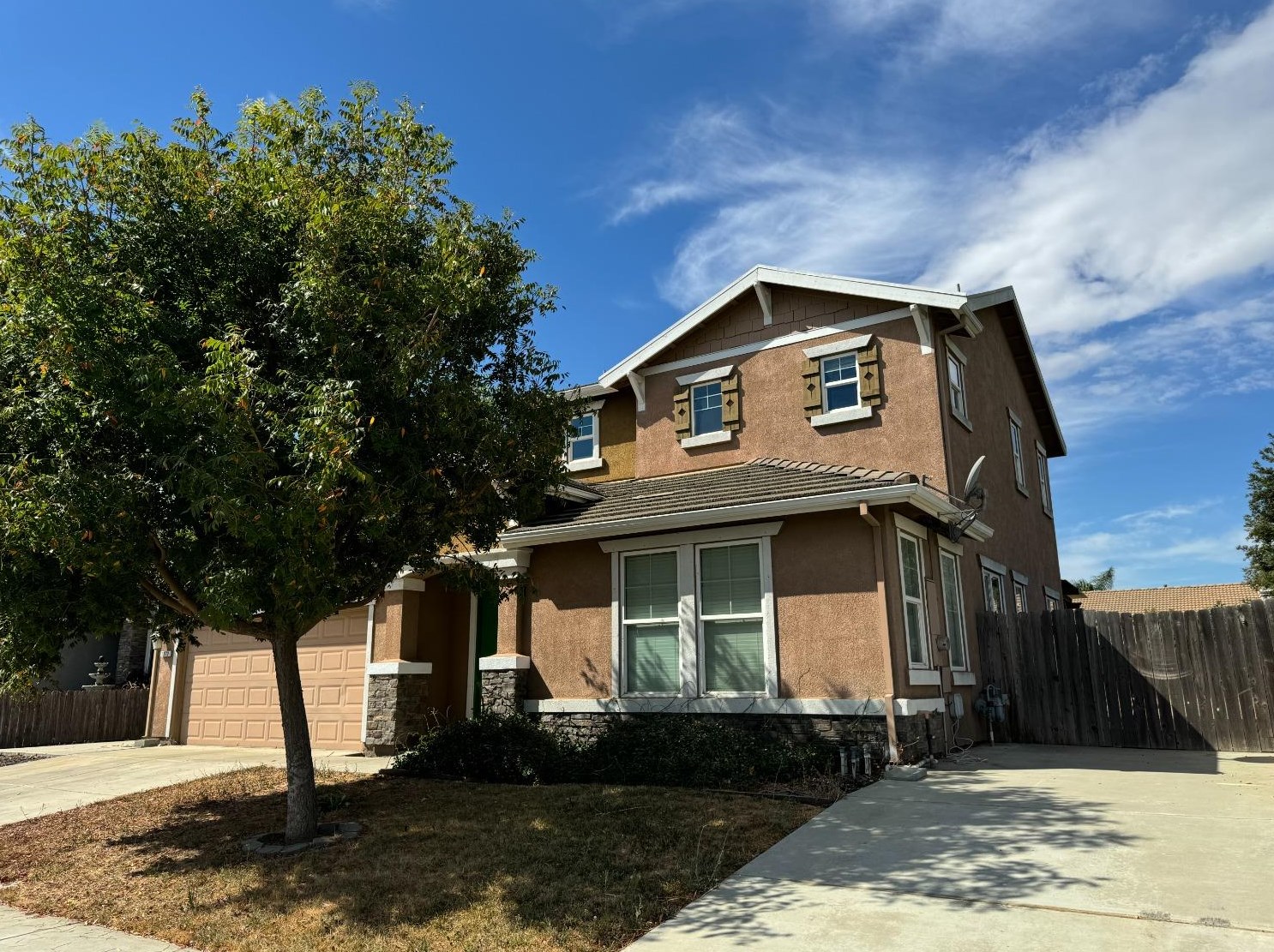 1273 Marapole Ln, Newman, CA 95360