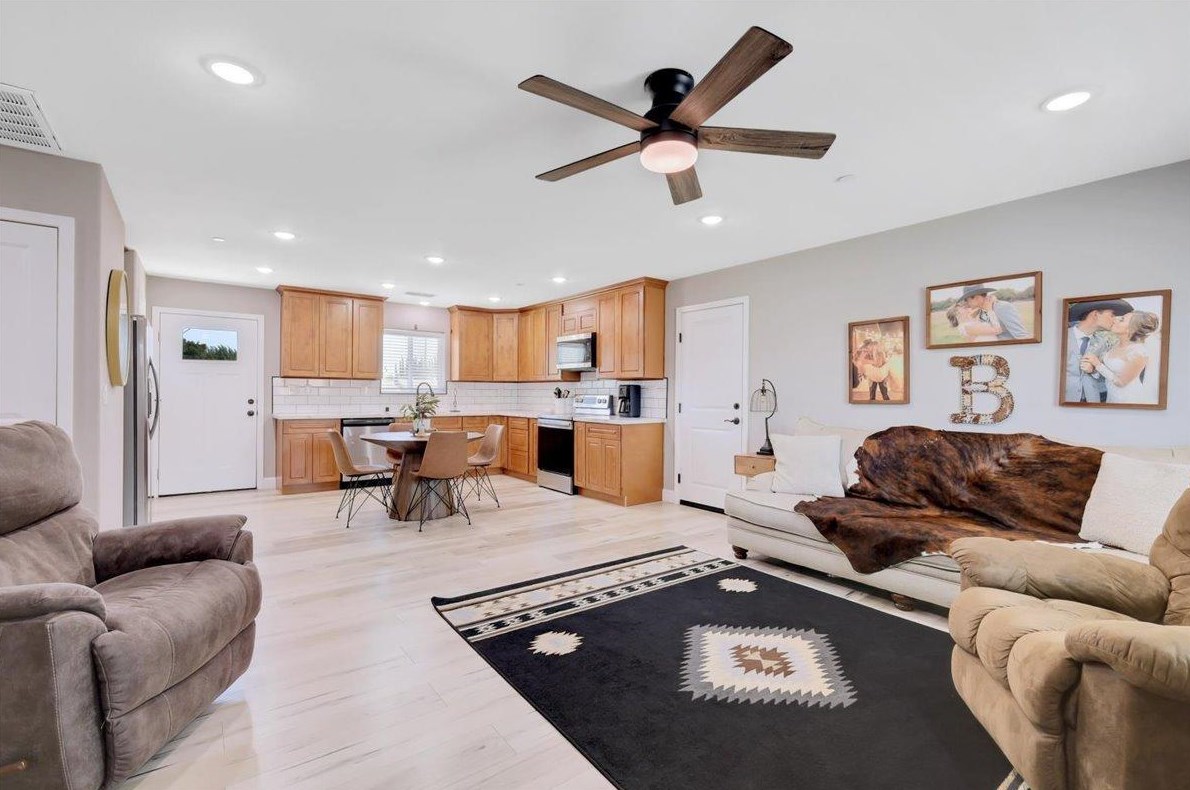 2567 California St, Sutter CA 95982-9998 exterior