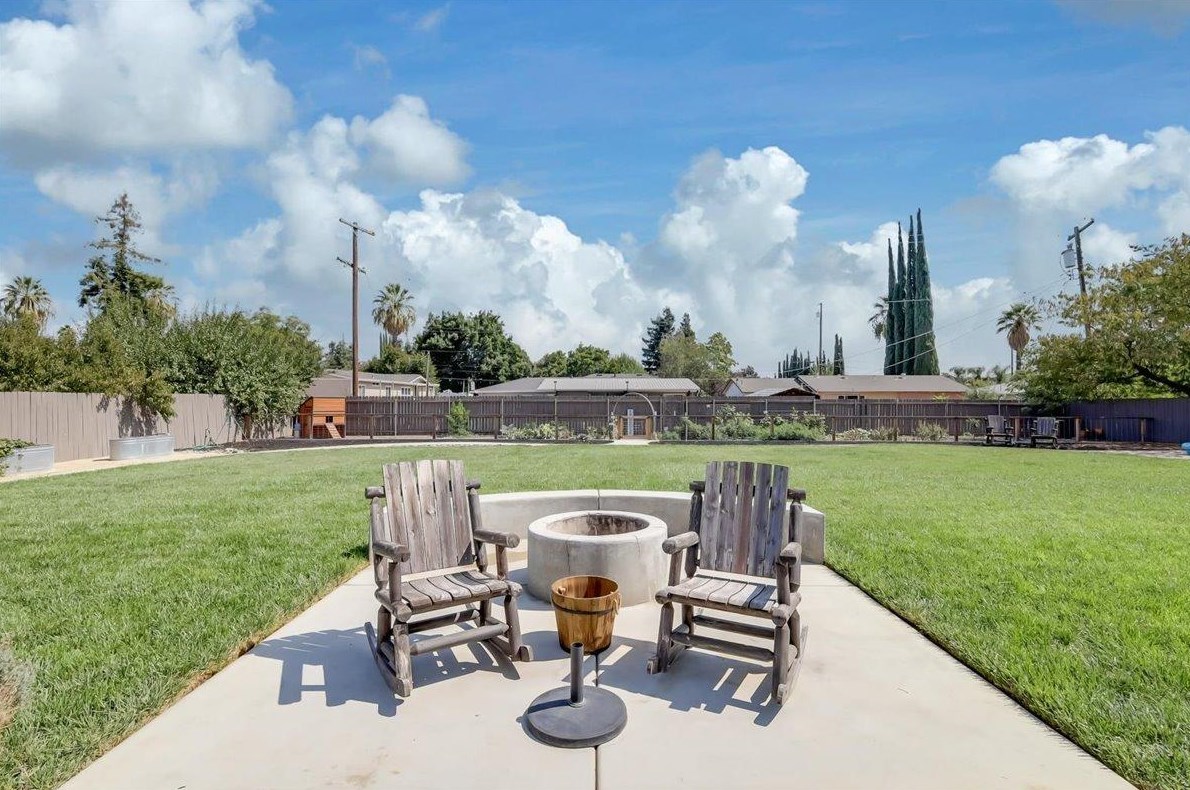 2567 California St, Sutter CA 95982-9998 exterior