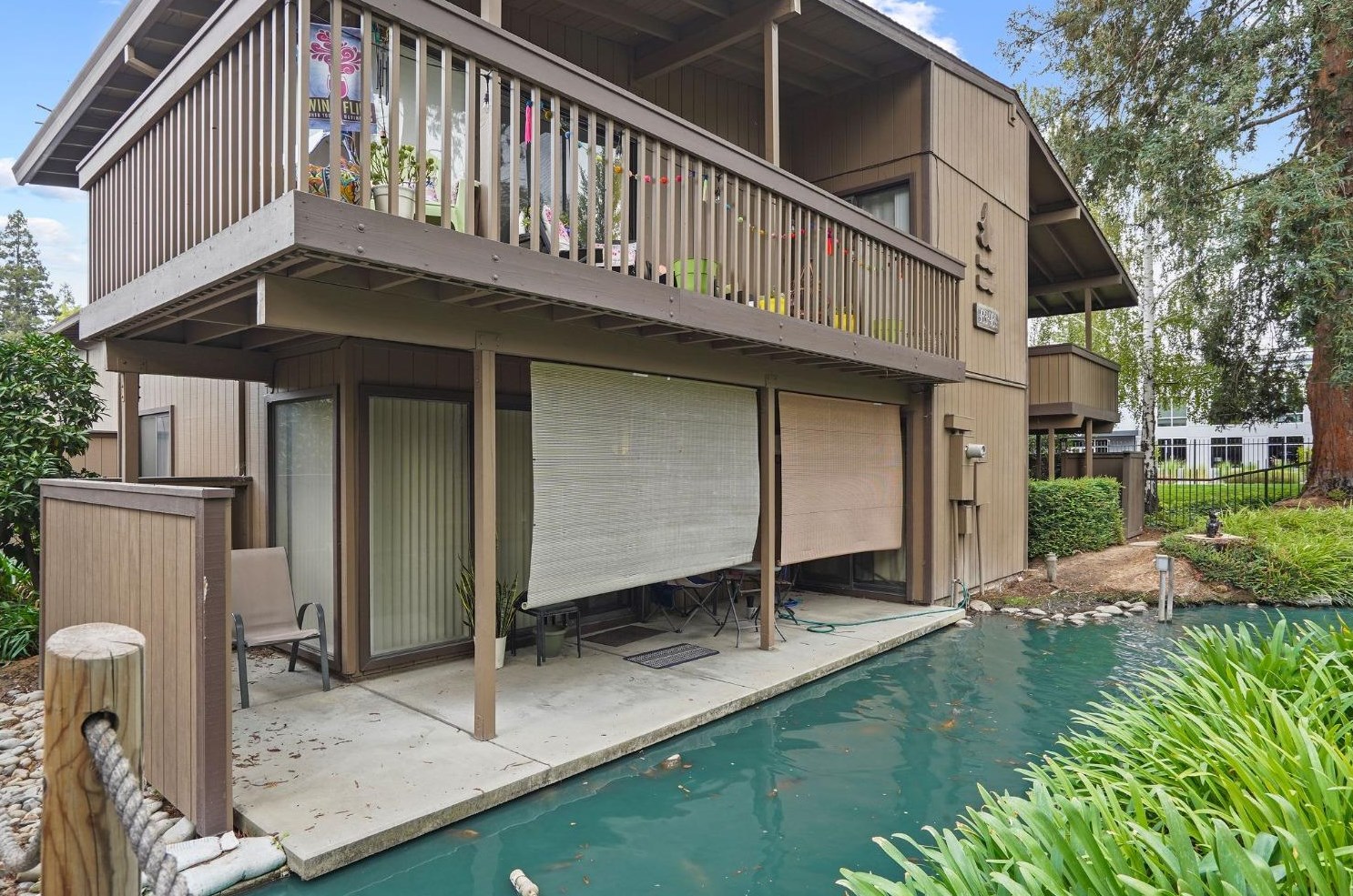 983 Fulton Ave, Sacramento CA  95825-4527 exterior