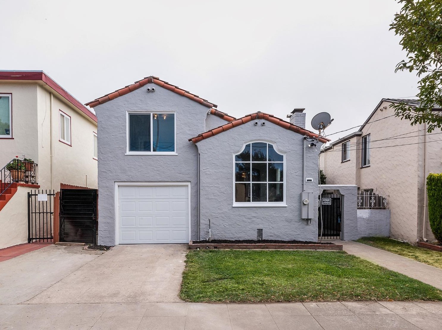 626 26th St, Richmond, CA 94804