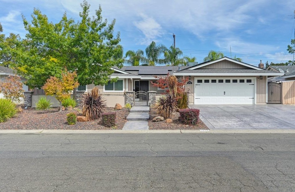 1915 Maryal Dr, Sacramento, CA 95864-1549