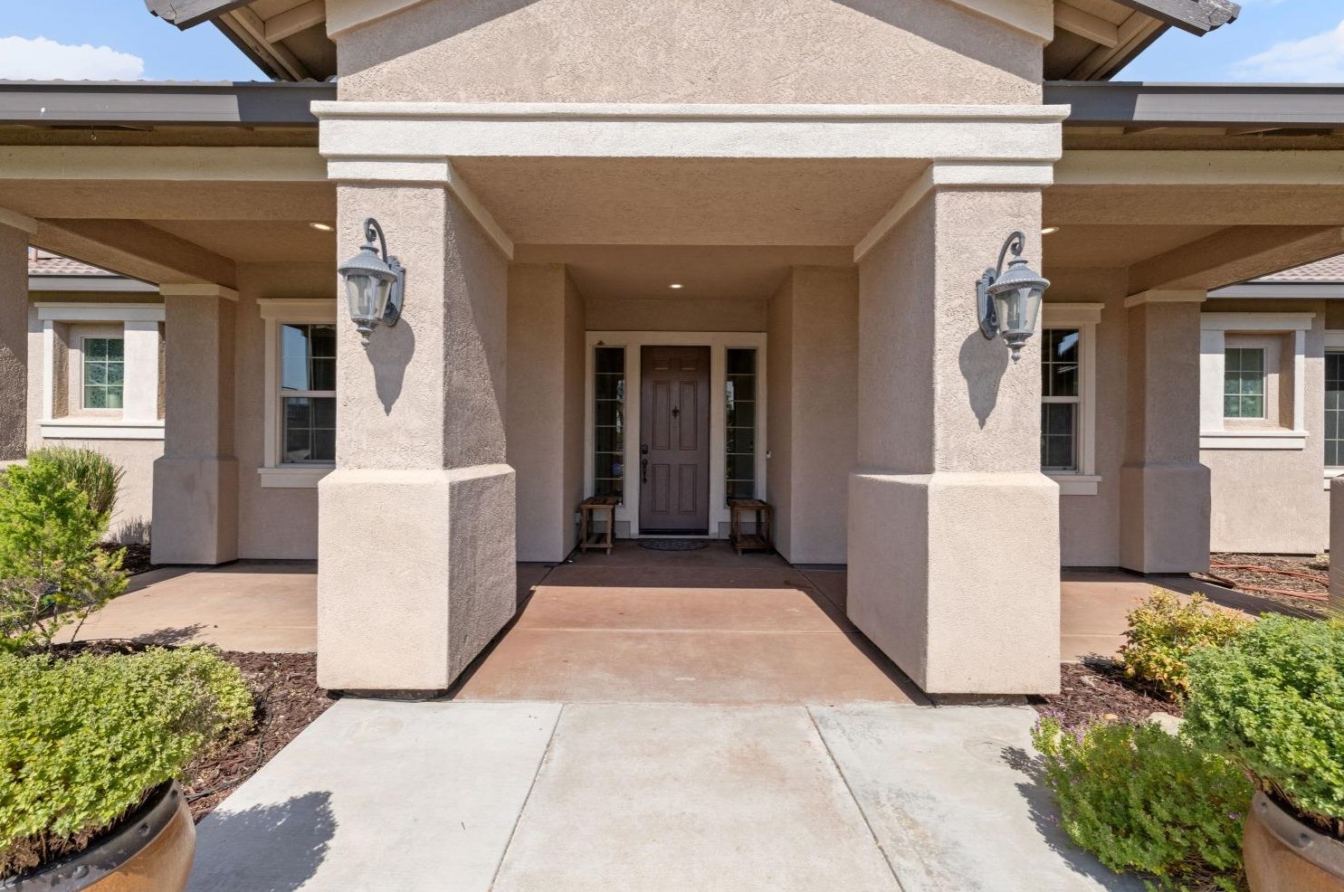 11845 Trailrider Ct, Elk Grove, CA 95624