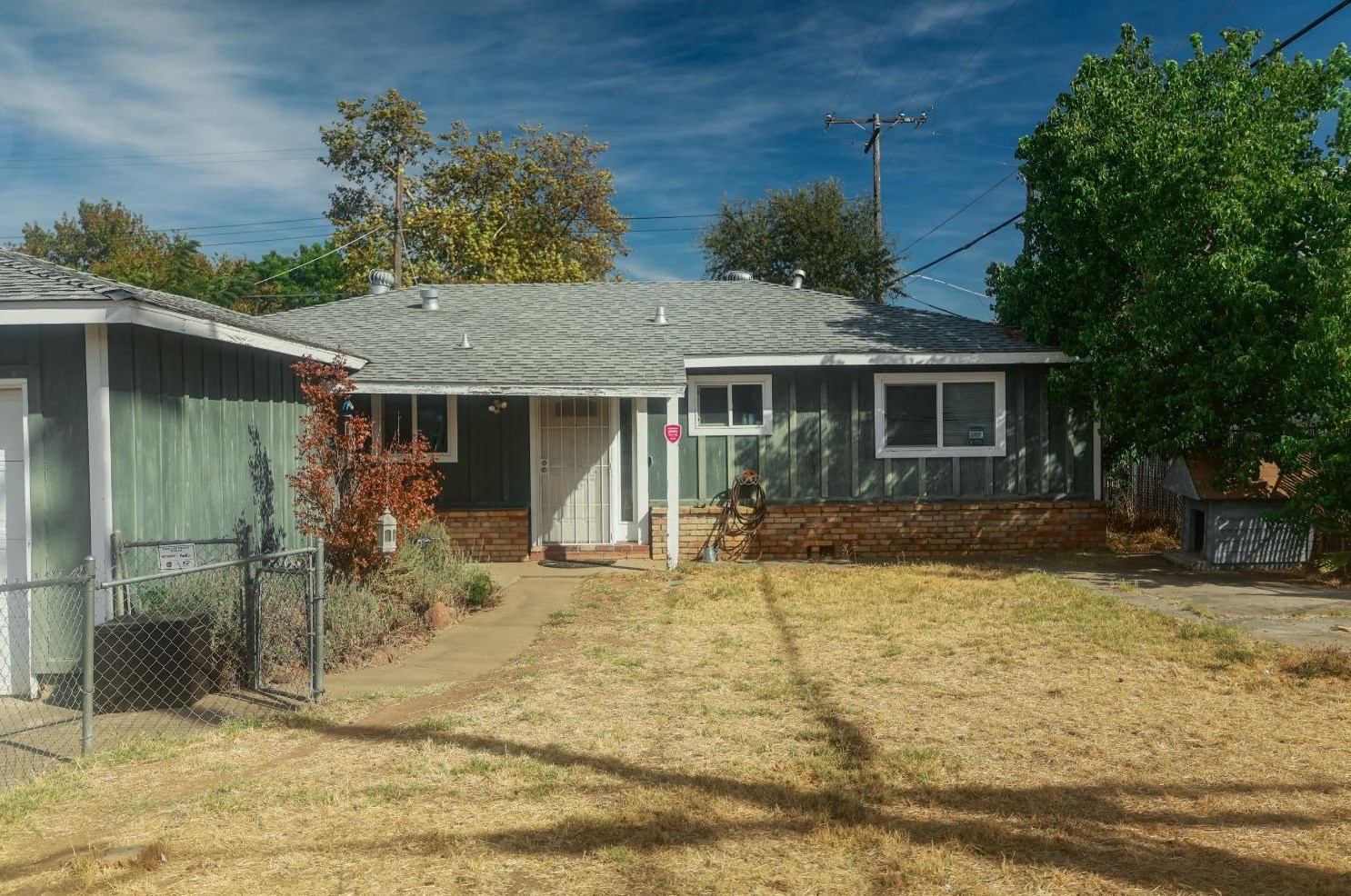 725 O St, Rio Linda, CA 95673-2353