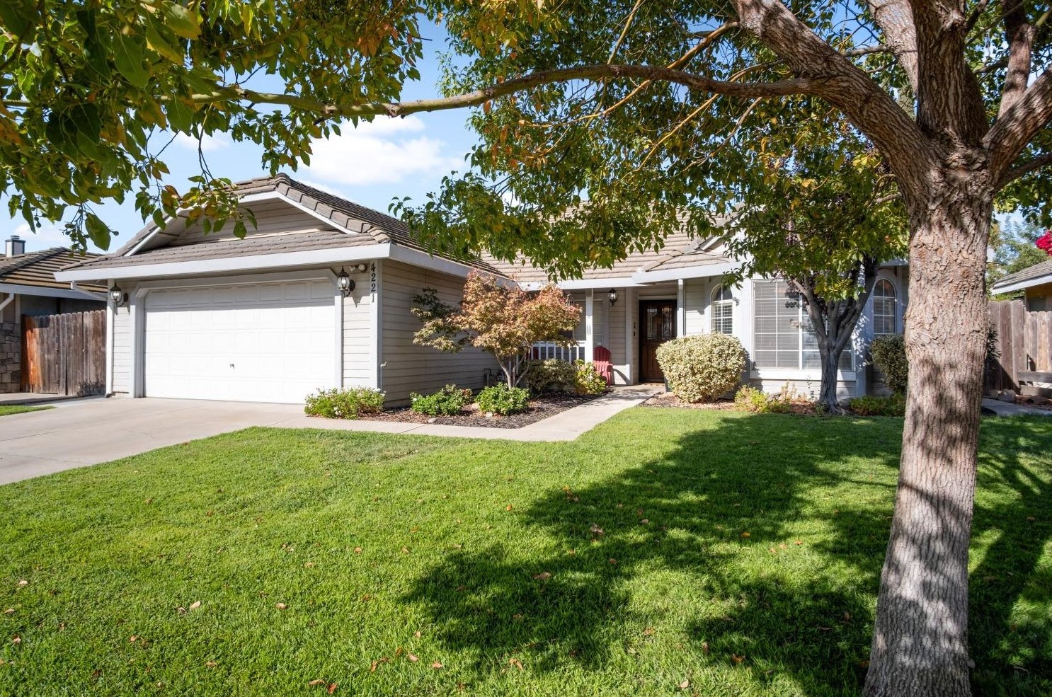 4221 Summerfield Dr, Turlock, CA 95382