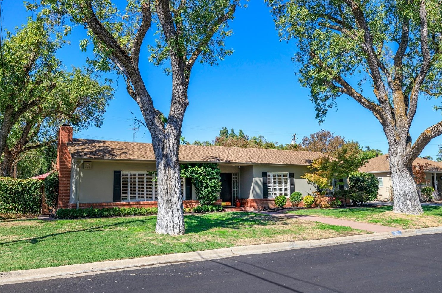 301 Bonita Ave, Modesto, CA 95354