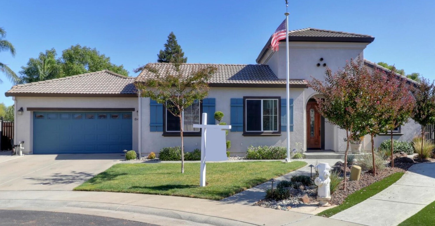 8499 Greentrails Ct, Elk Grove, CA 95624