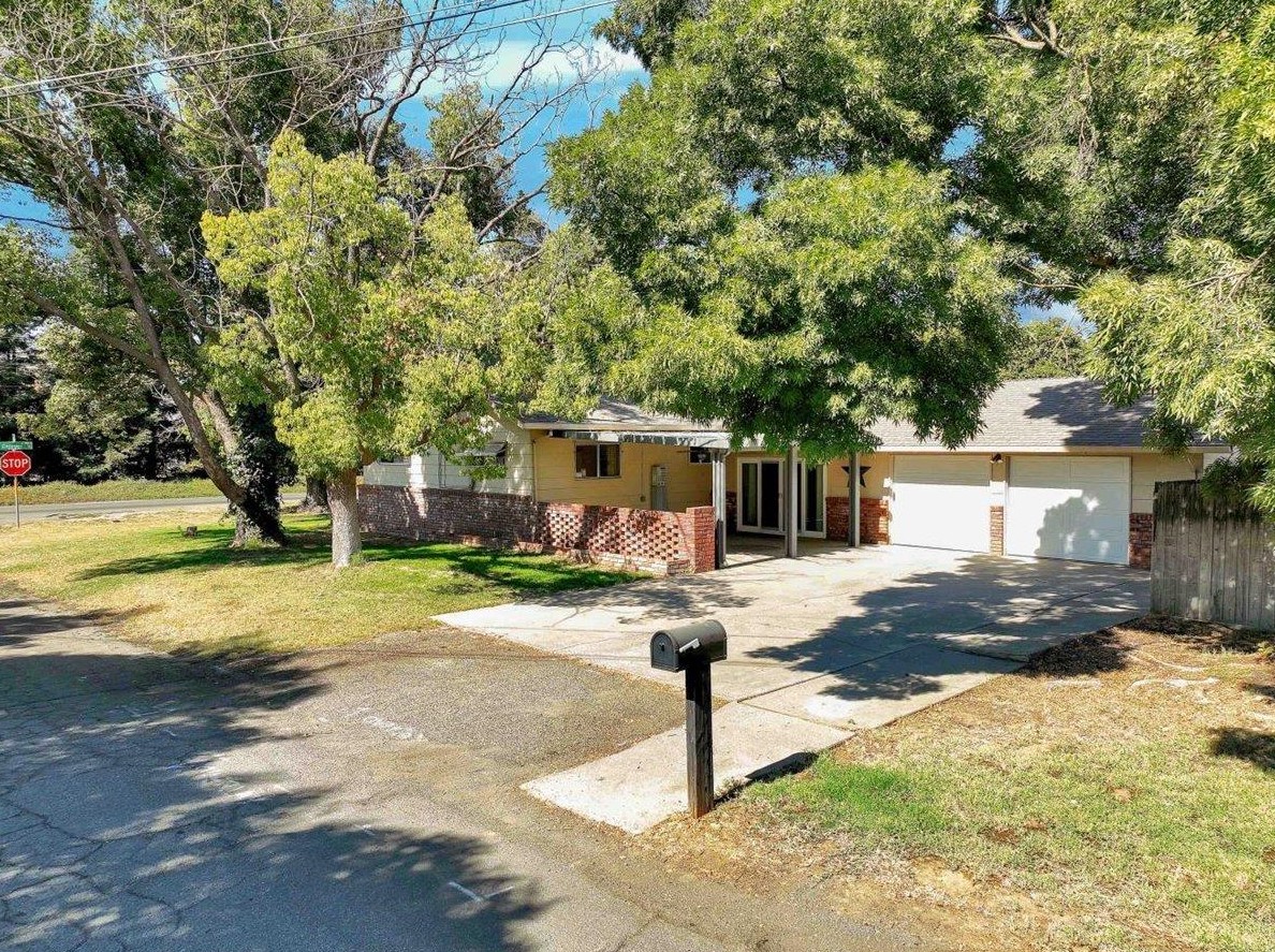 326 Ohleyer Rd, Yuba City, CA 95993-9344