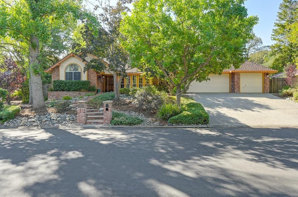 103 Baldwin Lake Cir, Folsom, CA 95630