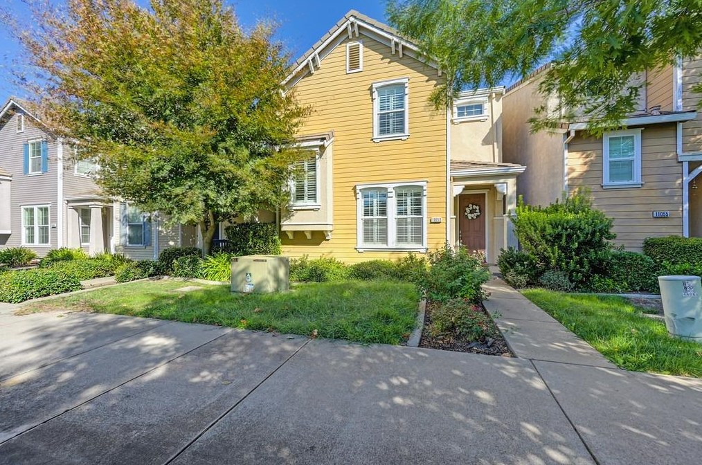 11053 International Dr, Rancho Cordova, CA 95670