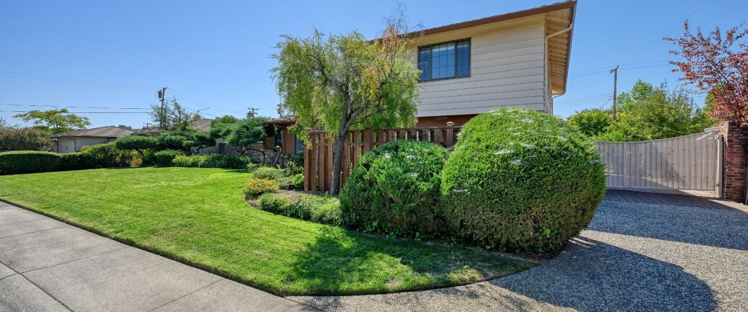 6624 Fordham Way, Sacramento, CA 95831-2222