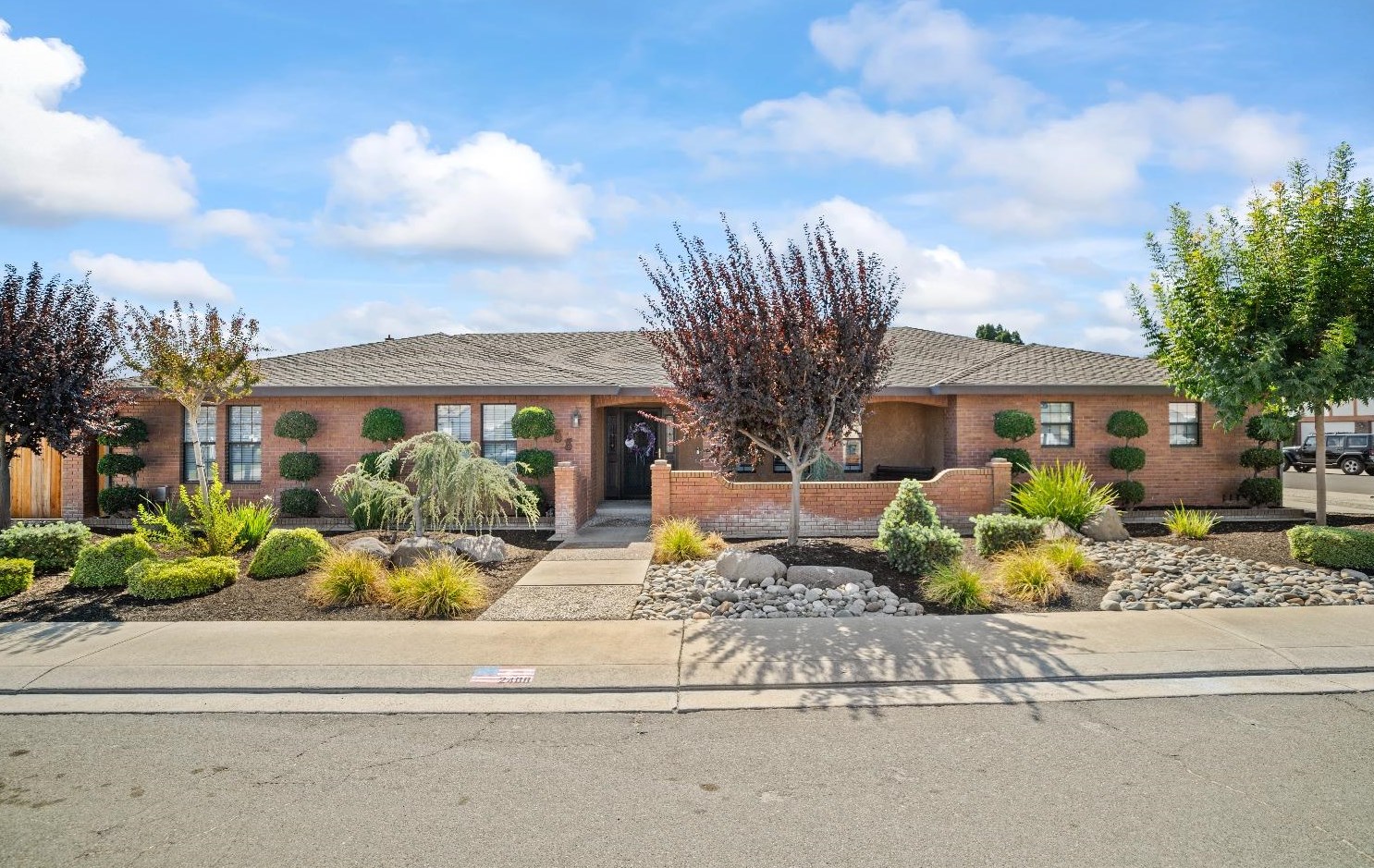 2408 Mountain Ridge Dr, Modesto, CA 95351