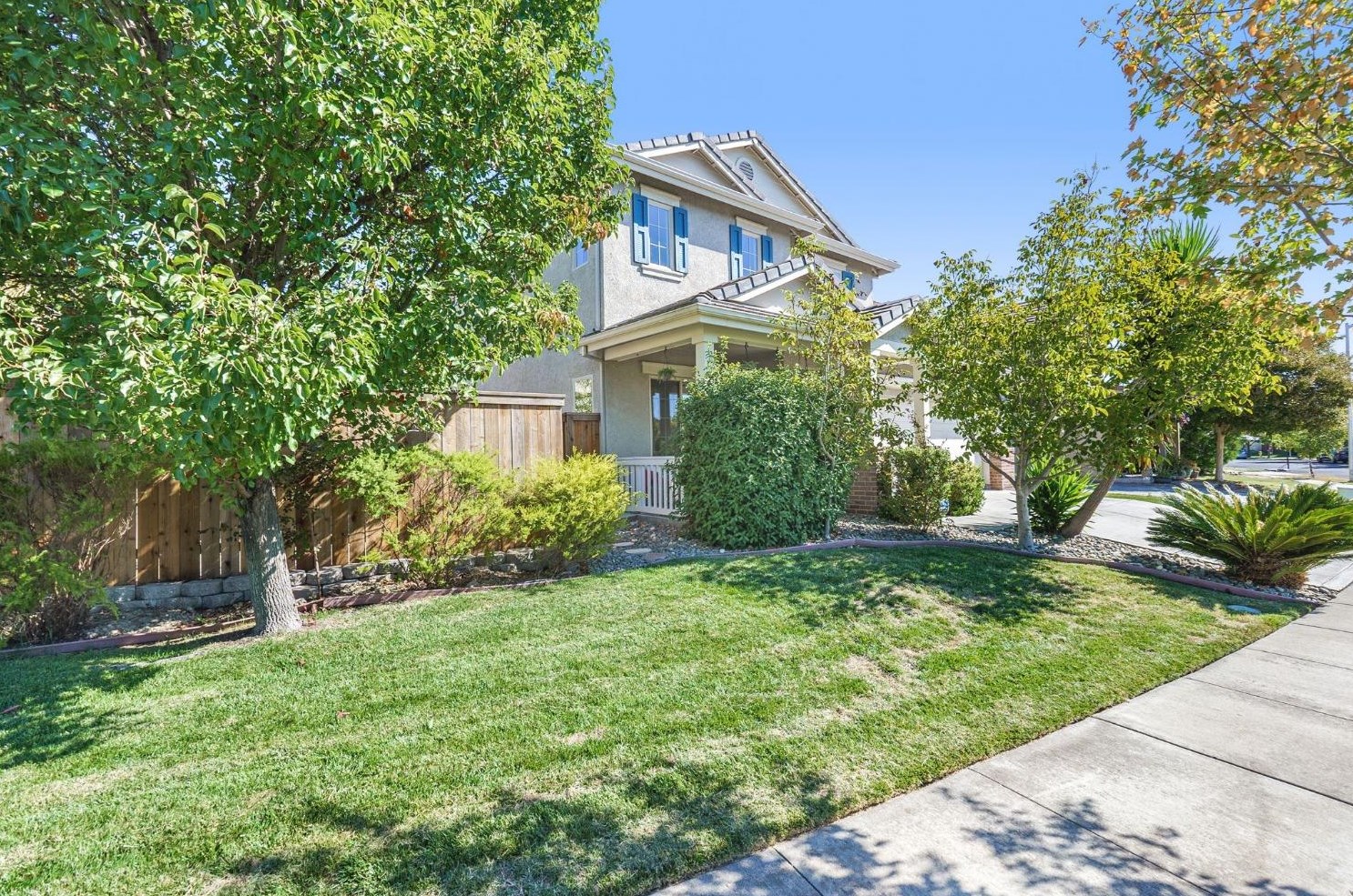 3608 Squaw Rd, West Sacramento, CA 95691-5446