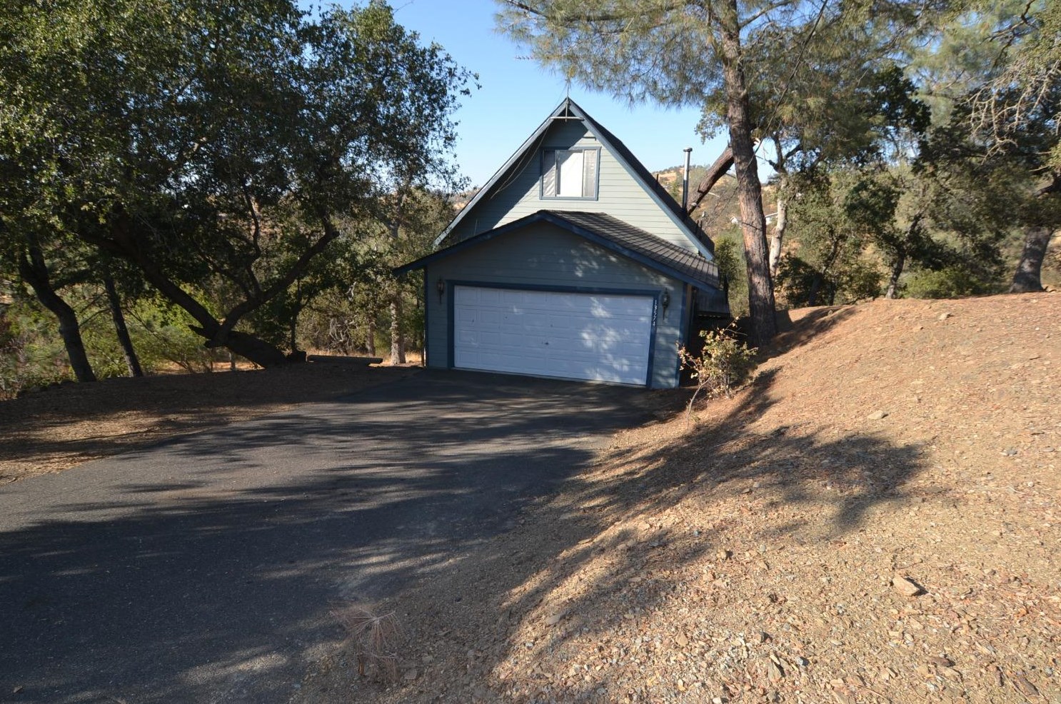 13574 Hoyito Cir, La Grange, CA 95329