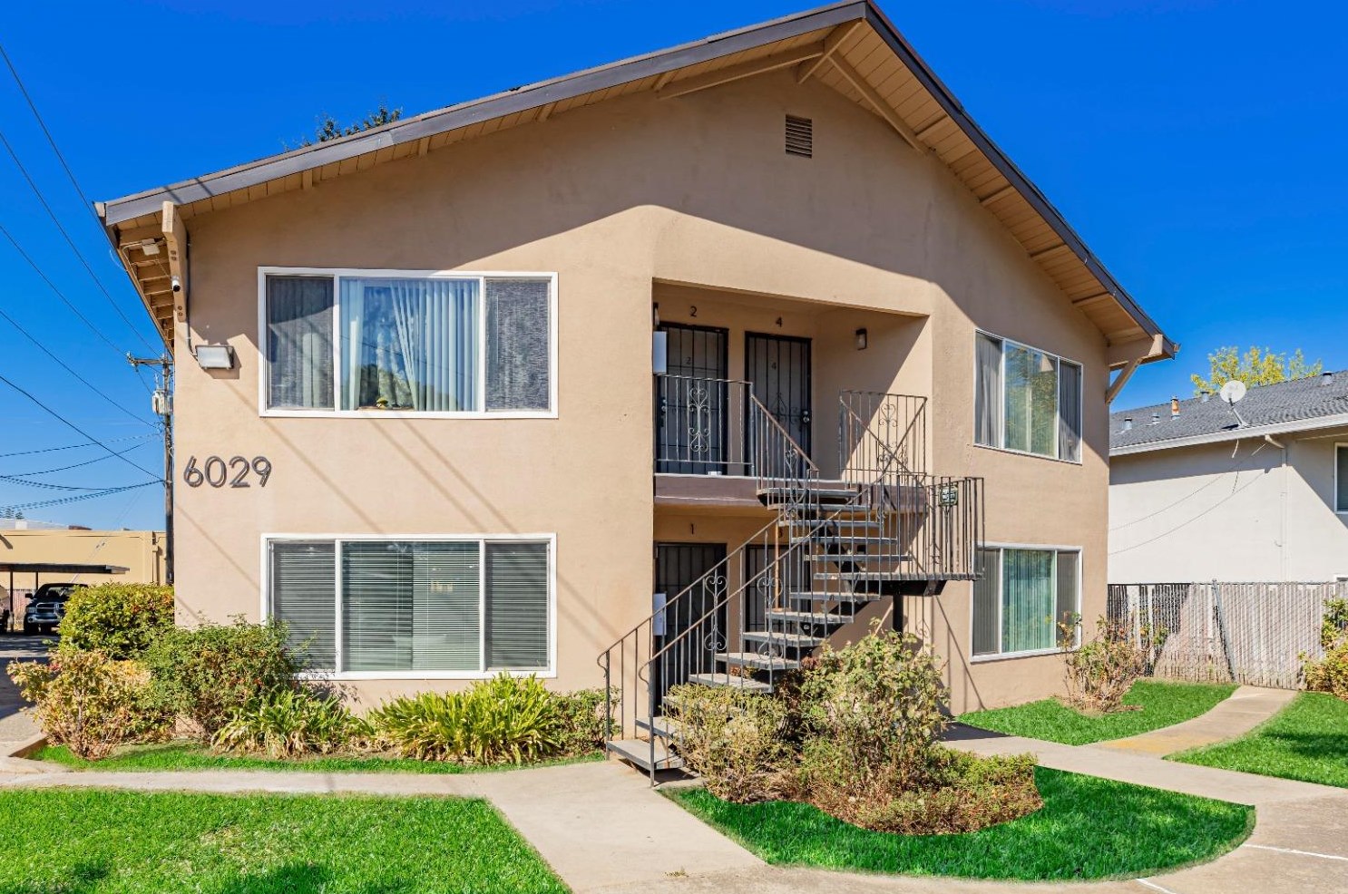 6029 Northcrest Cir, Carmichael, CA 95608