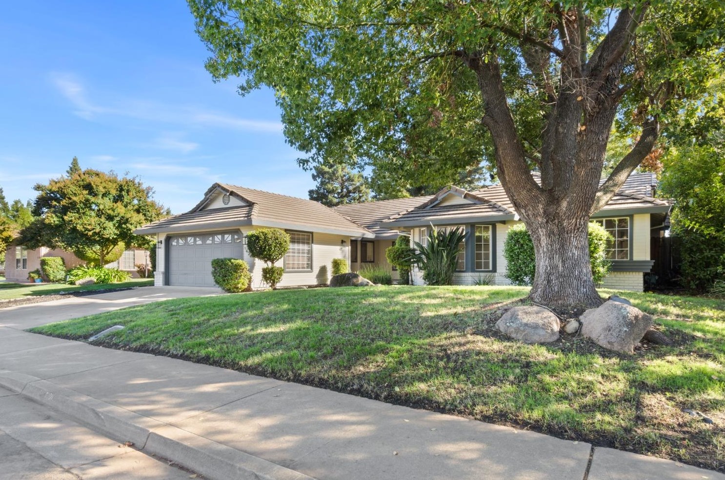 1424 Portofino Dr, Yuba City, CA 95993