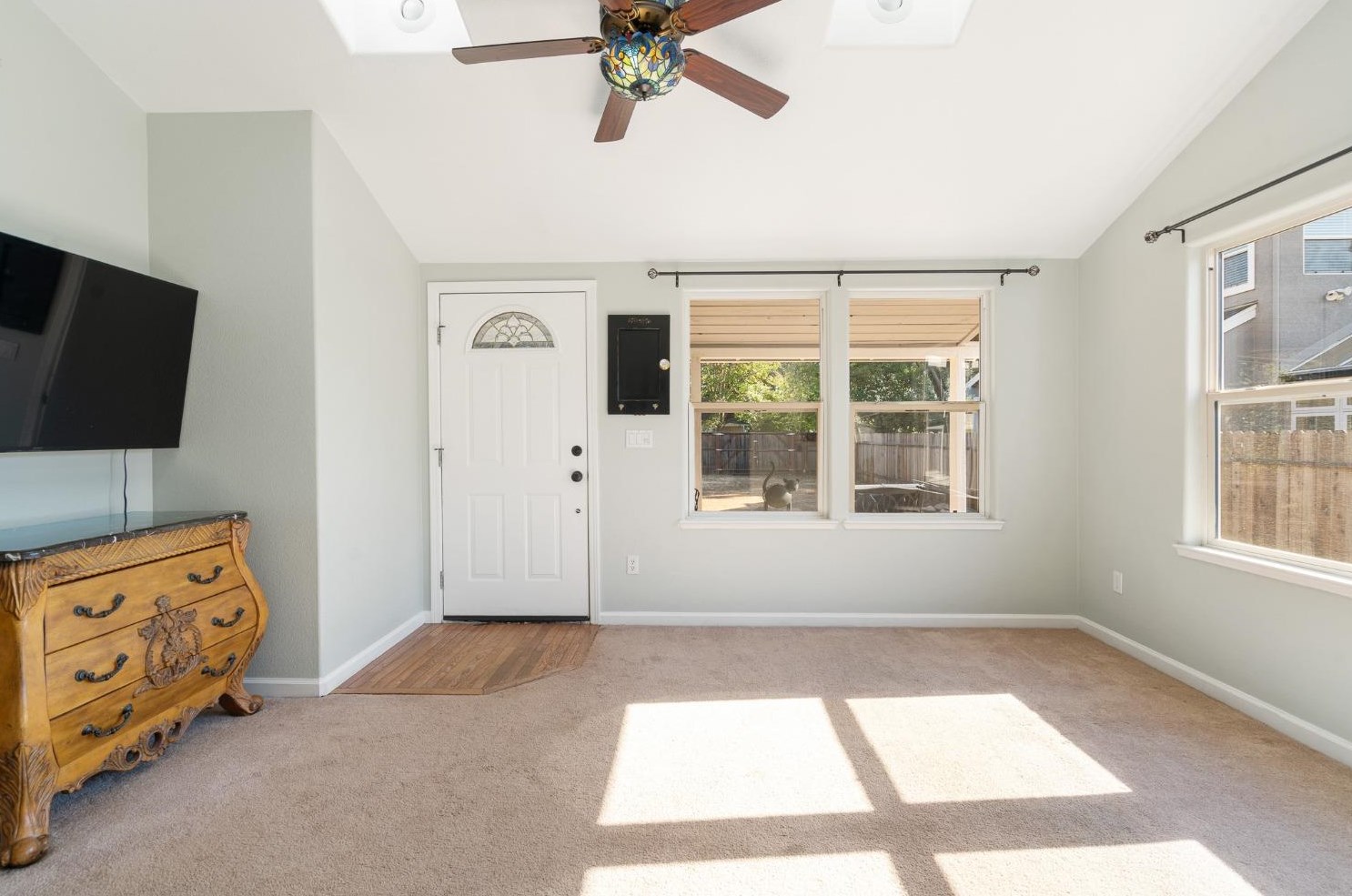 306 Mormon St, Folsom, CA 95630
